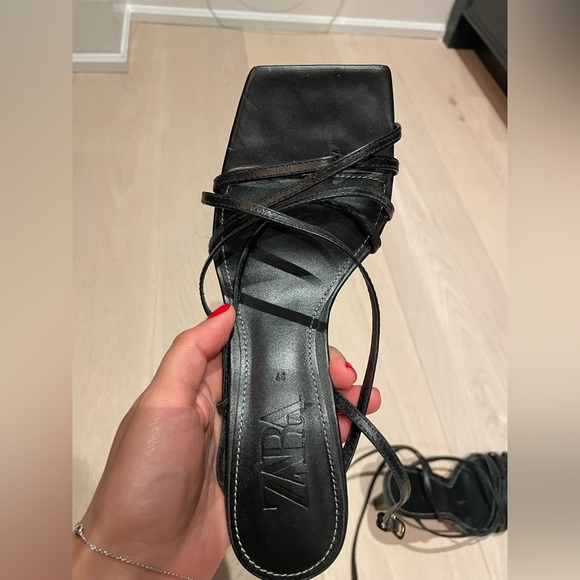 Zara heeled leather square toe sandals- size 37 - Picture 4 of 14